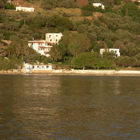 Kalypso Nyaraló
